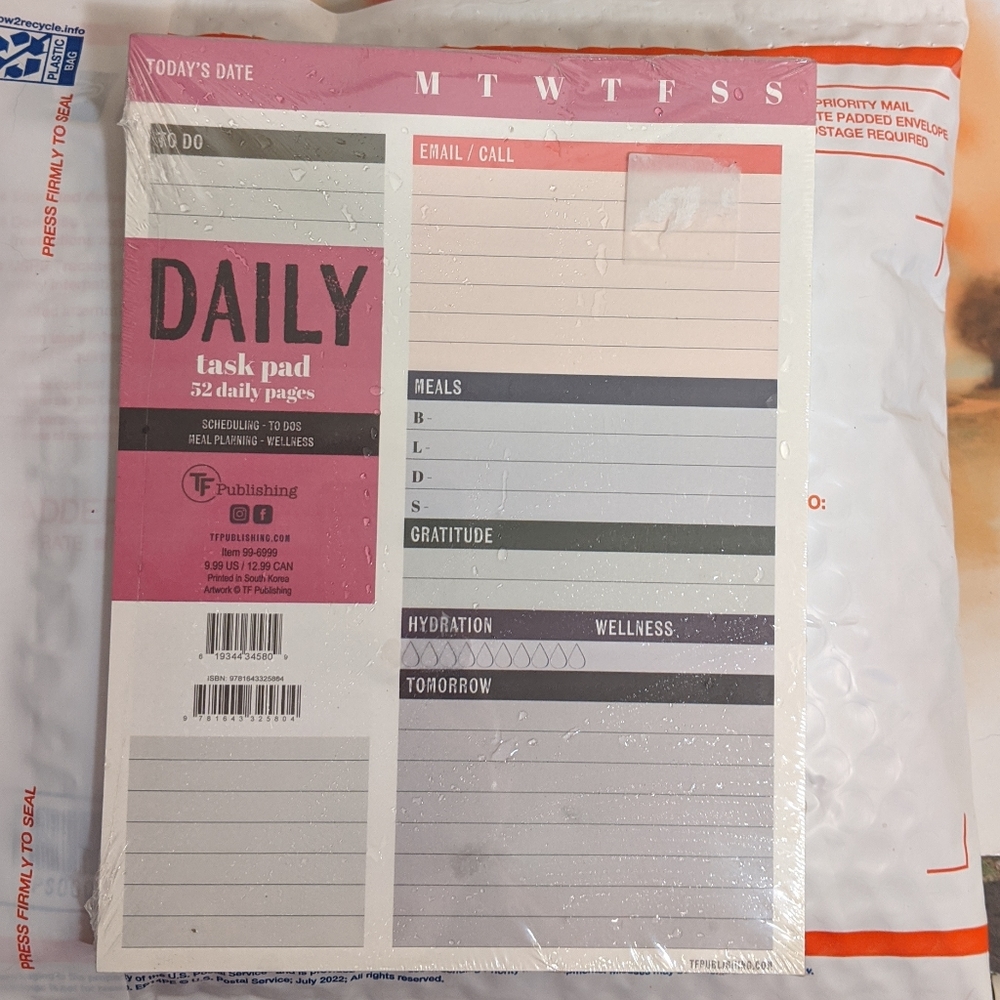 SALE TF Publishing Undated Daily Task Pad Calendar To Do List 6" x 8", Bold